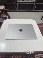 Apple Macbook Air M2 2023 with 06 months of Apple Brand Warranty Left!