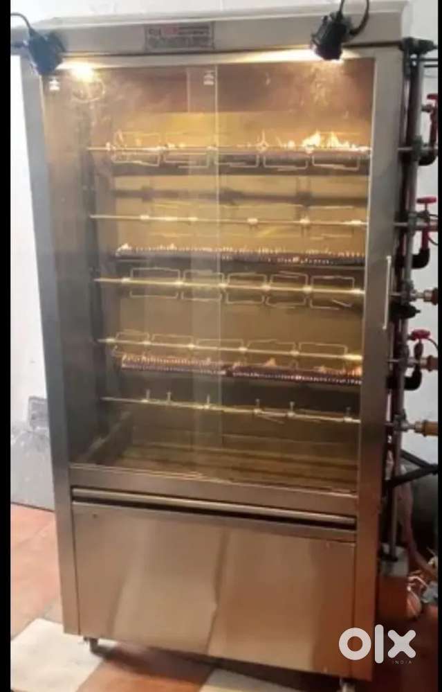 Grilled chicken machine