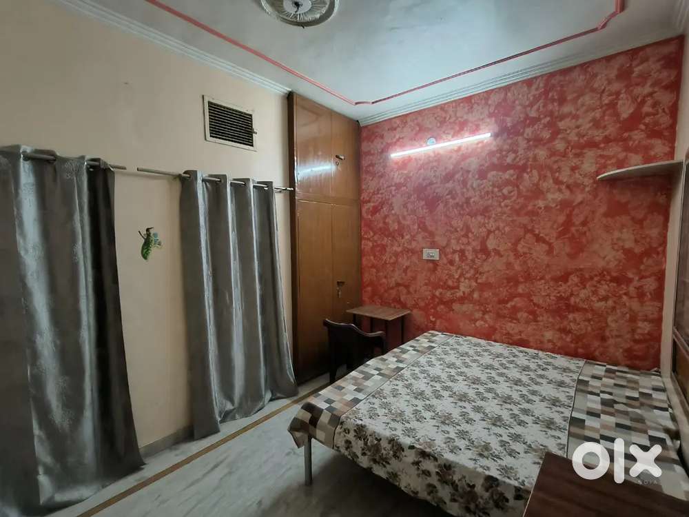 Radhika home stay for Girls–Furnished Rooms + Home-Cooked Meals