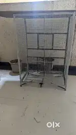 Metal bird cage