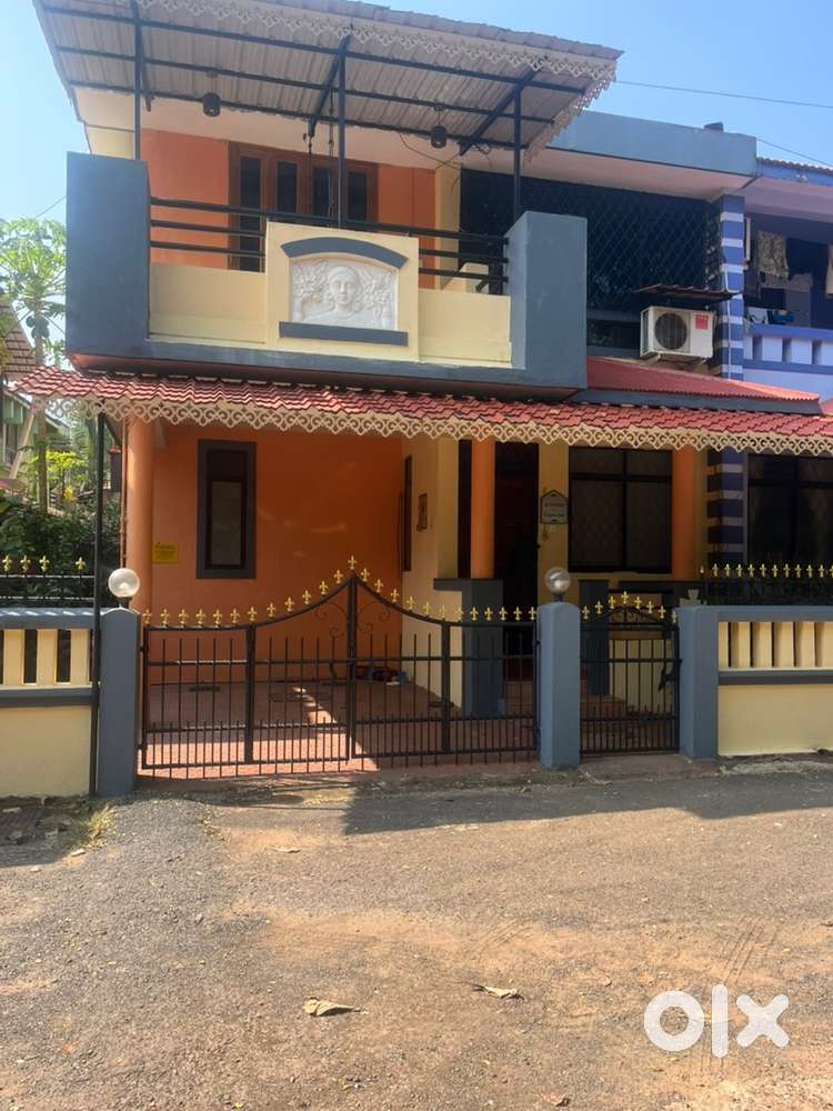 Furnished villa with independent gate and car pourch in the location
