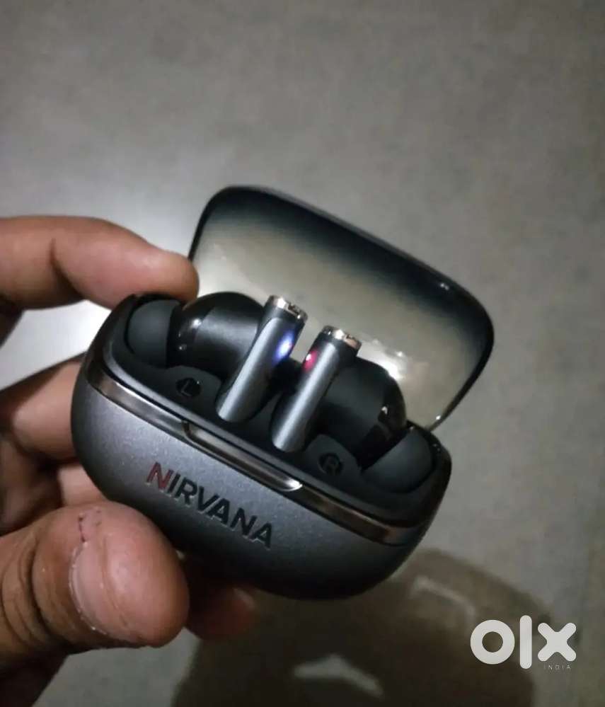 AIR BUDS BOAT NIRVANA ZENITH PRO 1 month