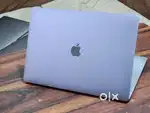 Apple Macbook Pro i9 16GB Ram 512GB Apple SSD 5.5gbGraphics