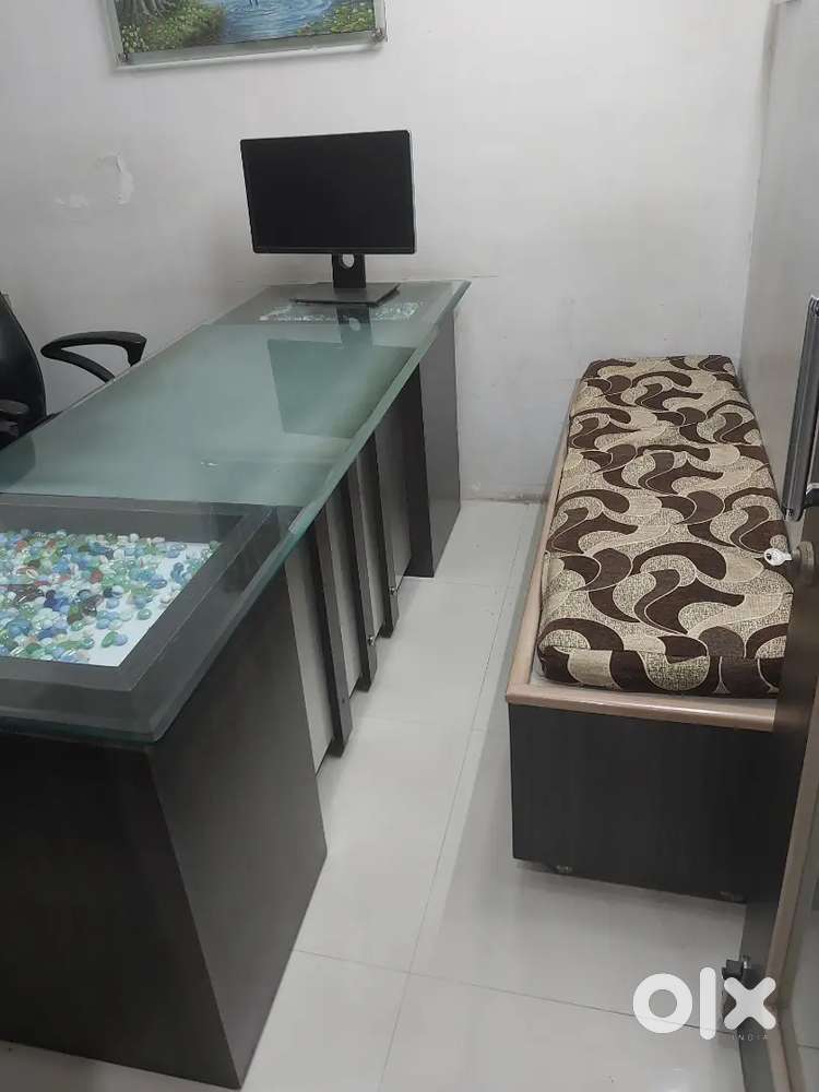 Office fully furnished