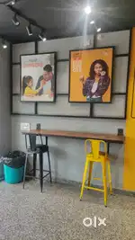 Fast food restaurant helper at burger house senthi, chittorgarh