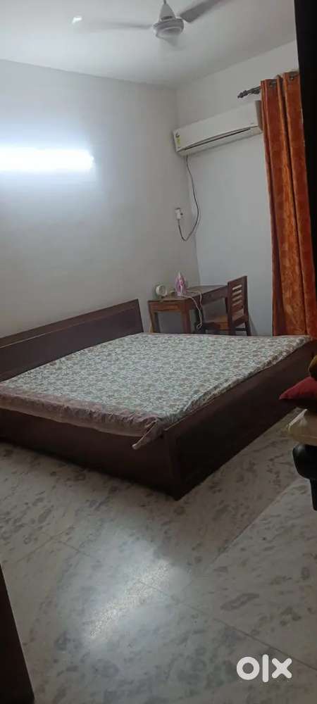 Fully furnished 1room set ac Sector 11 Panchkula