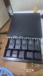 Electric cash drawer