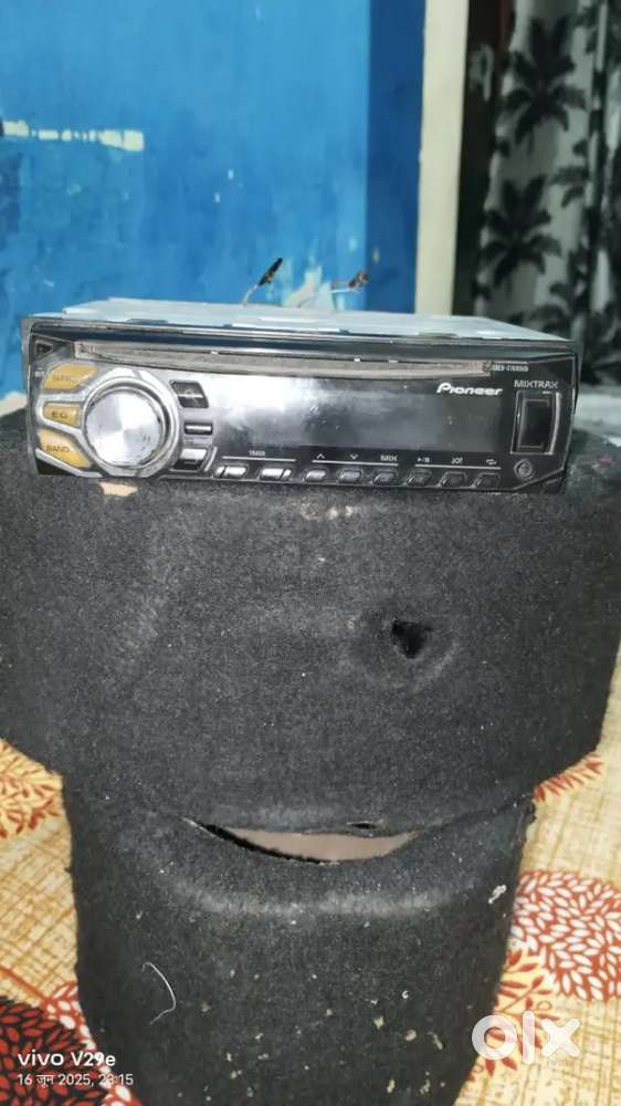 Pioneer car player