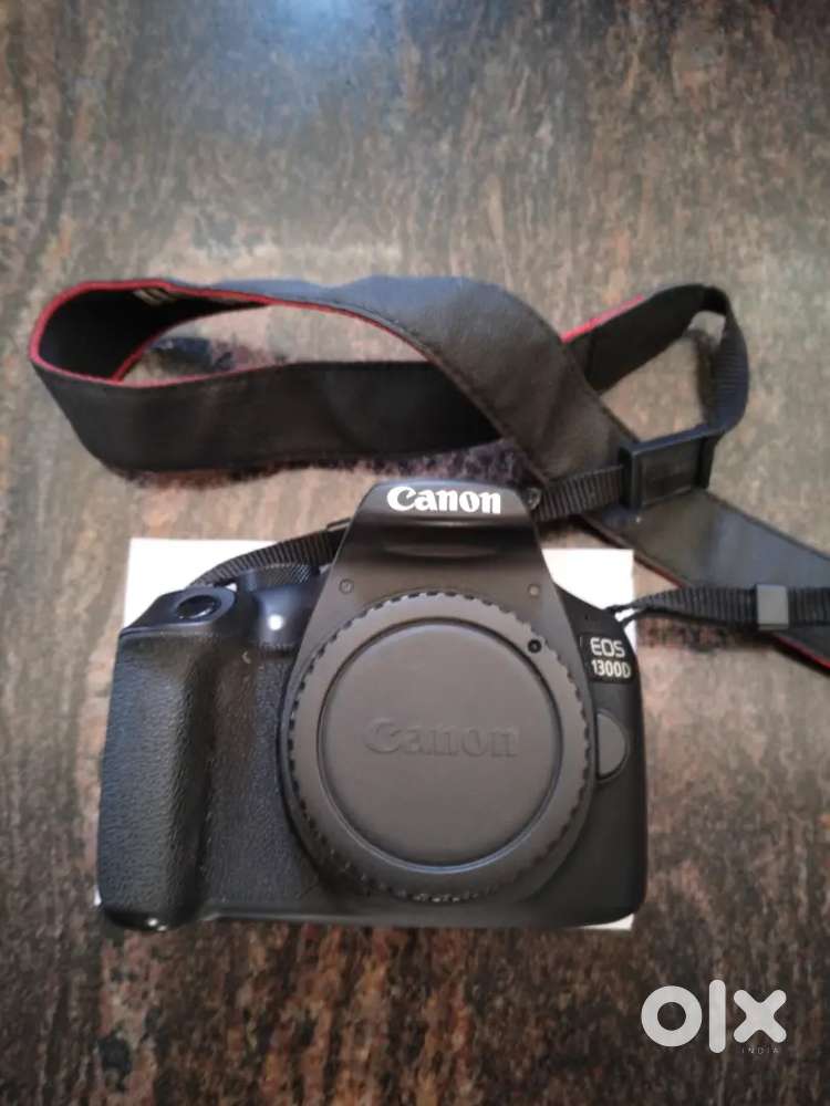 Canon EOS 1300 D