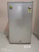 Kelvinator 95 litres mini fridge
