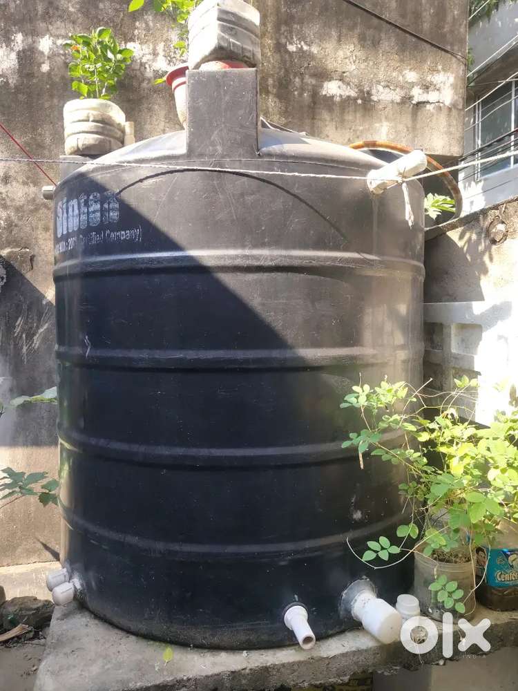 2000 ltr water tank