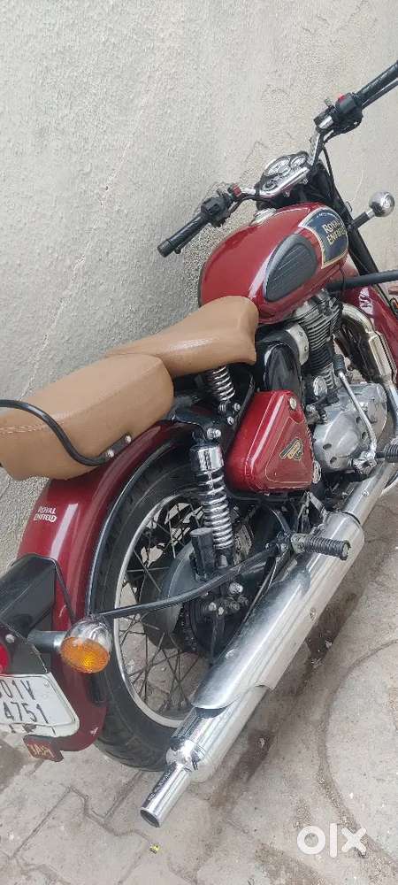 Royan Enfield Classic 350 in mint condition