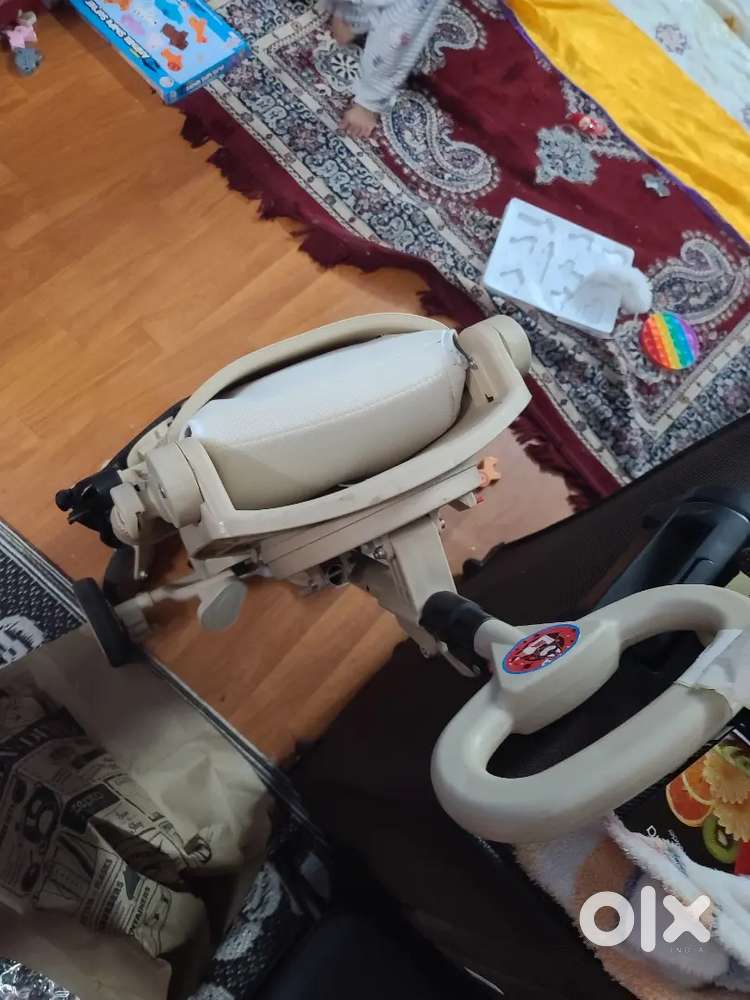 Stroller / baby stroller