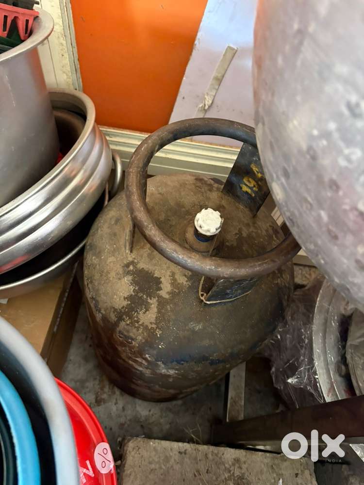 All kitchen items available