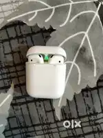 Apple airpods 2011 model