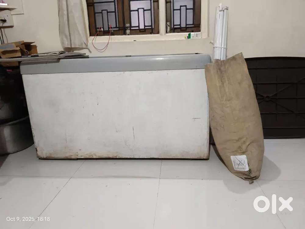 Godrej 255 ltr fridge and deep freezer for sell
