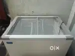 Ice cream deep freezer glass top