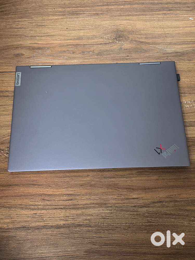 Lenova Thinkpad X1 Yoga (i7 12th gen)