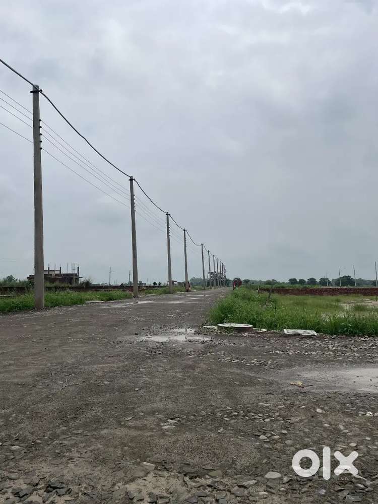 Plots :- 26,900 per gaj #Naksha pass