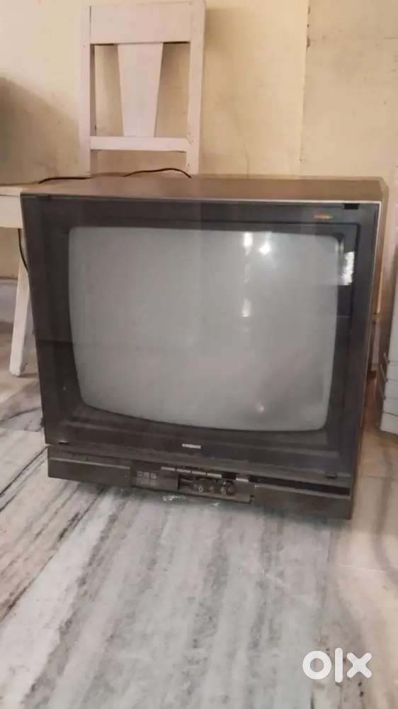 BIG COLOUR TV FOR SELL