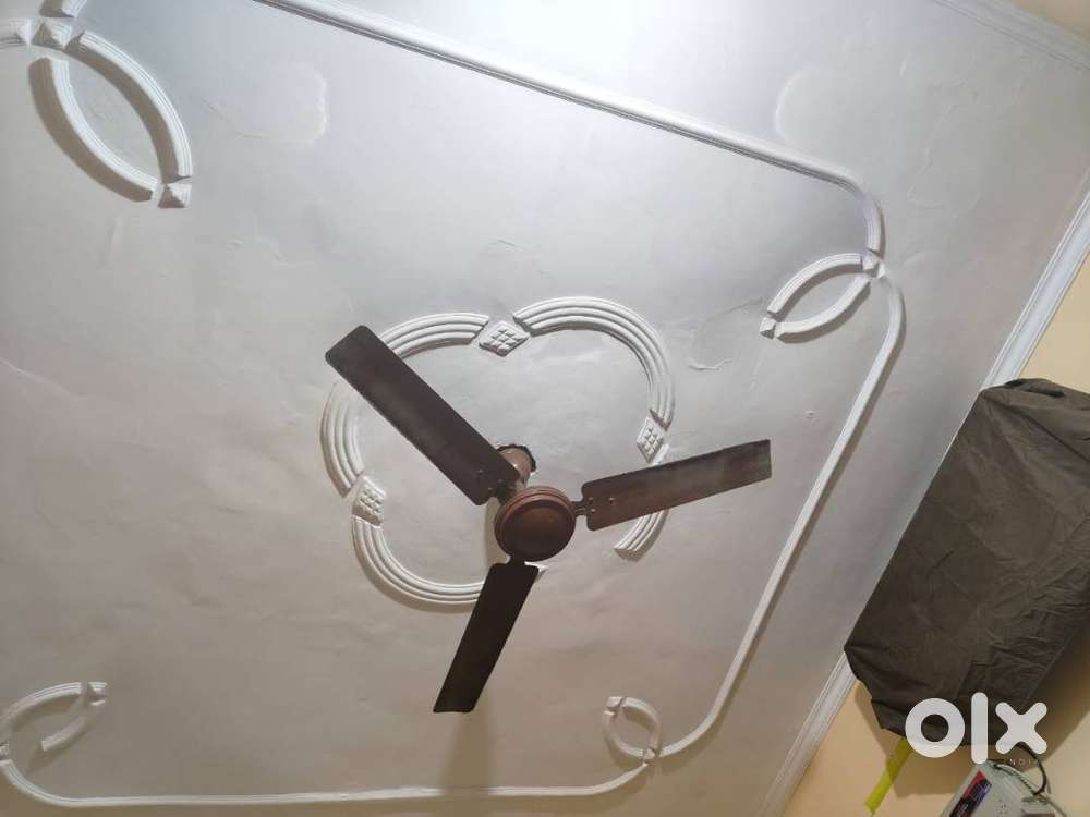 4 Ceiling Fan for sale