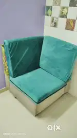 Corner peace with cushion