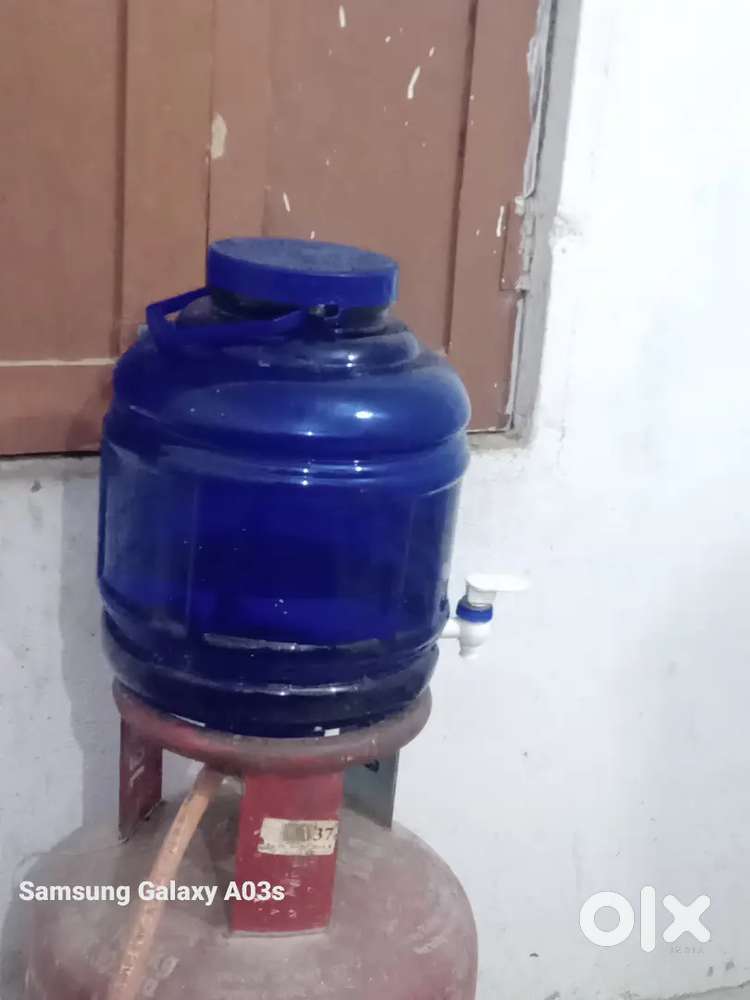 Water holder