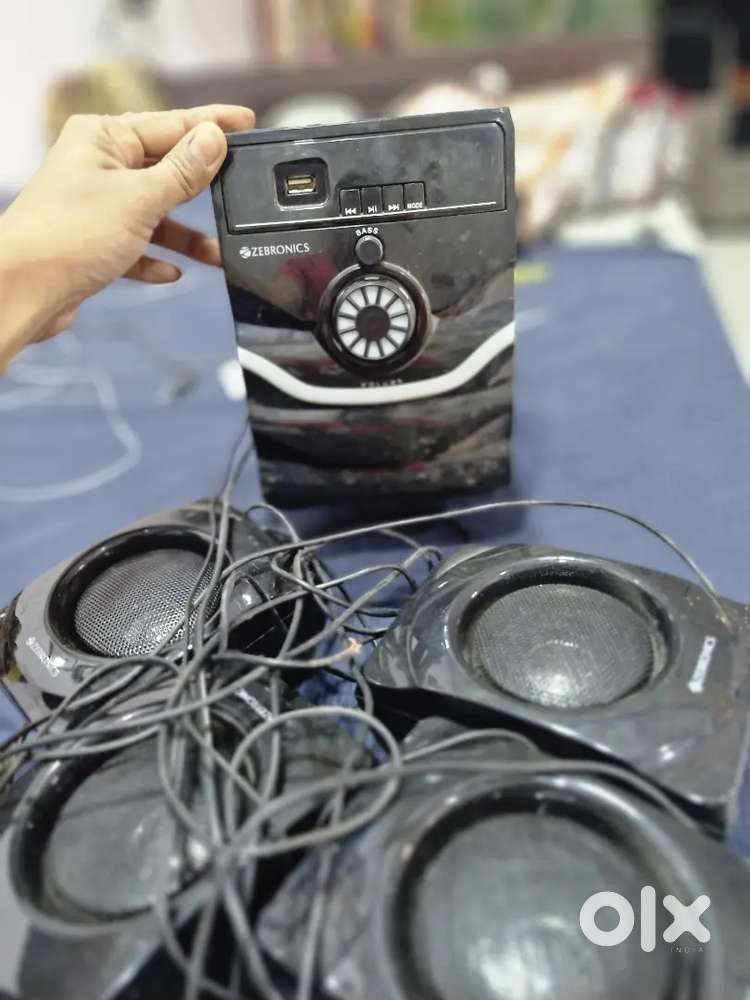 Zebronics sound system to sell