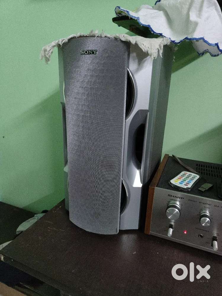 Sharp stereo amplifier with Sony speaker high performance amplifier