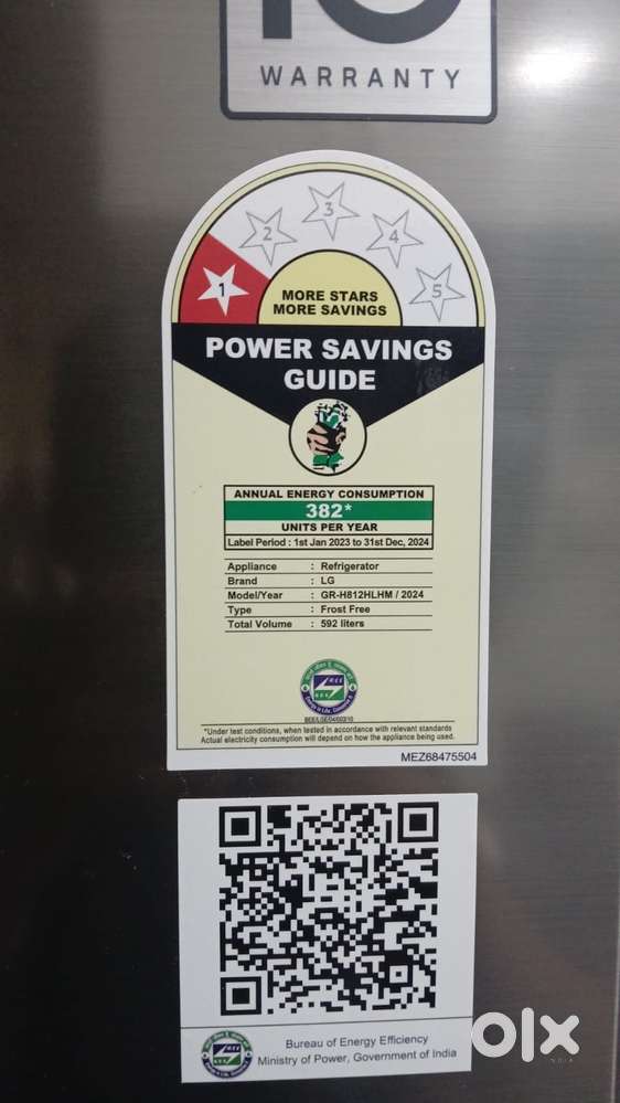 8 months old lG 596 refrigerator