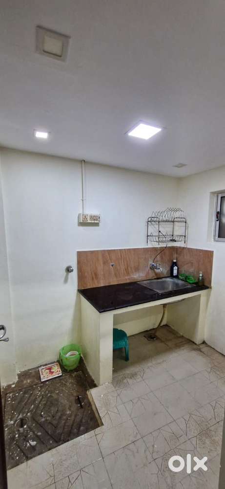 Compact 1.5 bhk (1 bath room ) rent at taylors road kilpauk