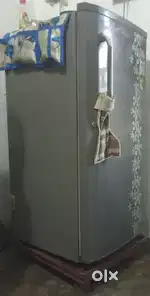 Selling fridge
