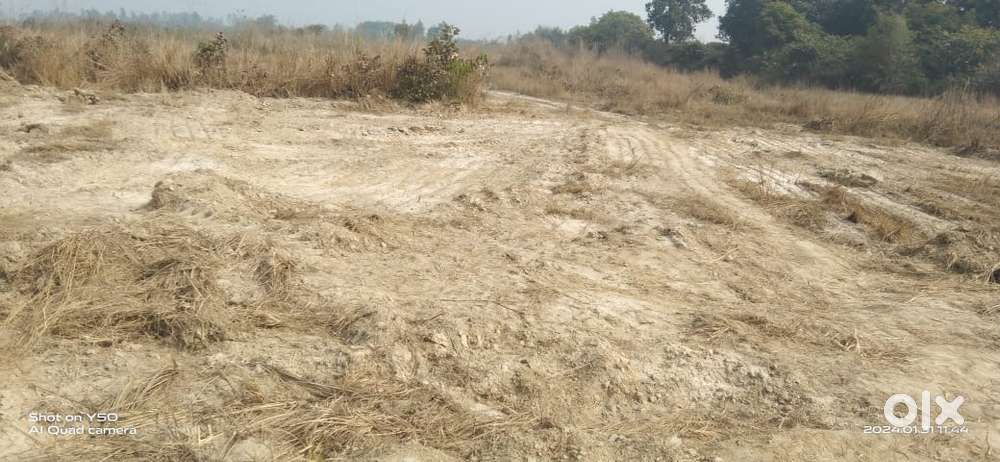 Land for sale in Madari Kheda, Nigoha