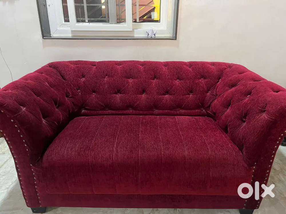 2 pic of sofa