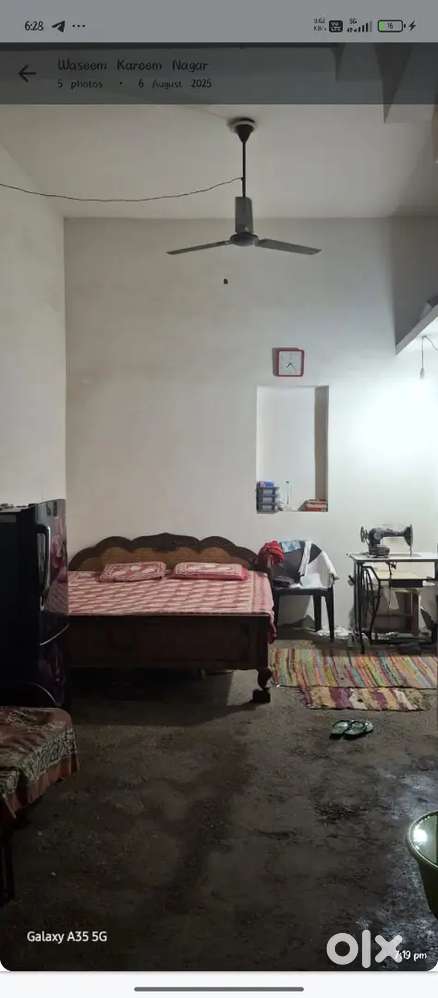 35 gaj ka makan hai kareem nagar hapur road meerut
