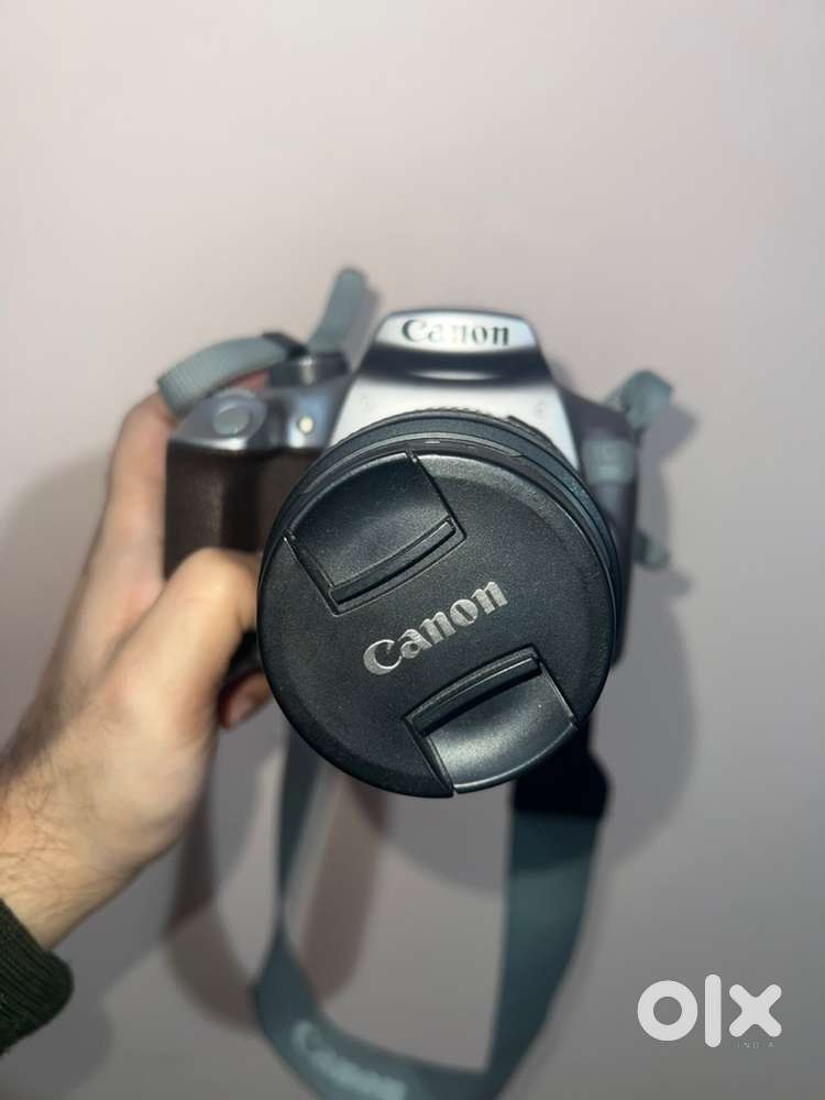 Canon 1300d with 18-55mm Kitlens