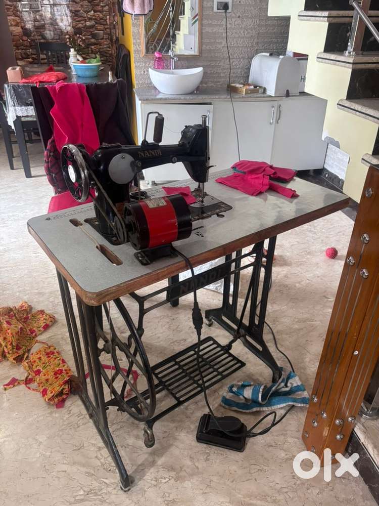 Sewing Tailor Machine