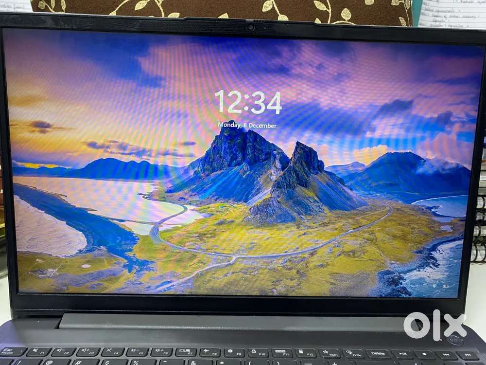 Sale of lenovo laptop