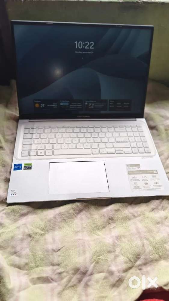ASUS Vovobook 16X