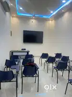 spce for rent  & classs setup 220sq ft