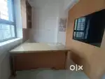 400 squire feet office space