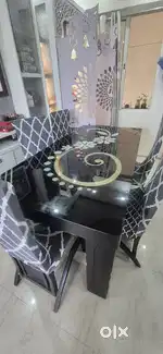 Dinning table with table top available in good condition