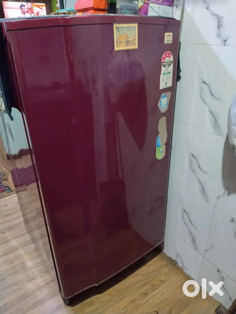 Good condition working refrigerator