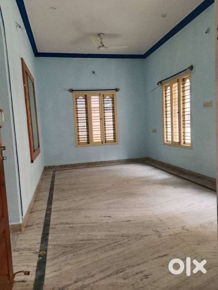 2BHK house for Lease at Brookfield.