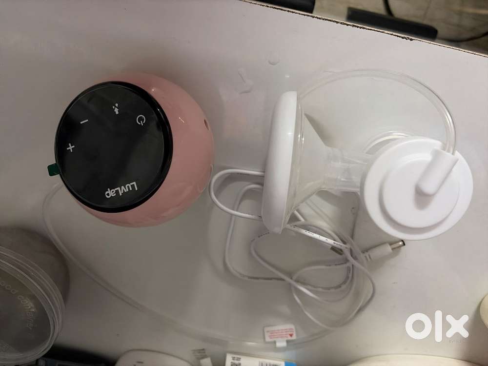Just 20 days old brand new Luv Lap breast pump