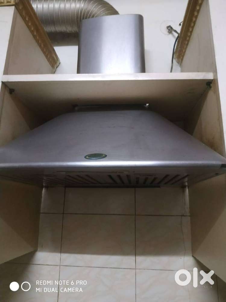 Great Condition GLEN Chimney with HIGH Suction Power