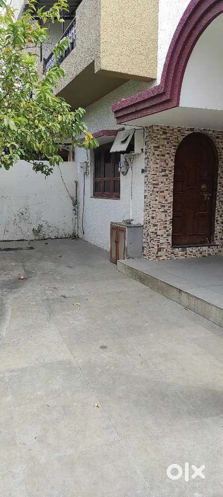 2bhk indipendenc duplex Narendra nagar sq shri nagar suyog nagar