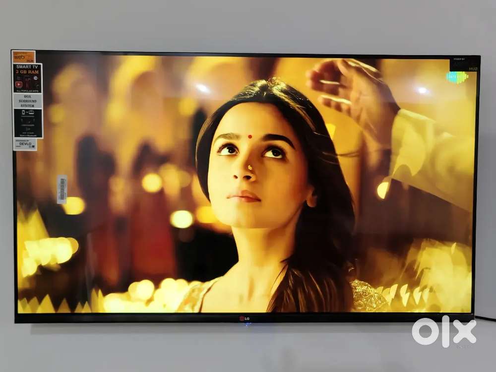 52 SMART LED TV 2 YEARS WARRANTY 4K ULTRA HD