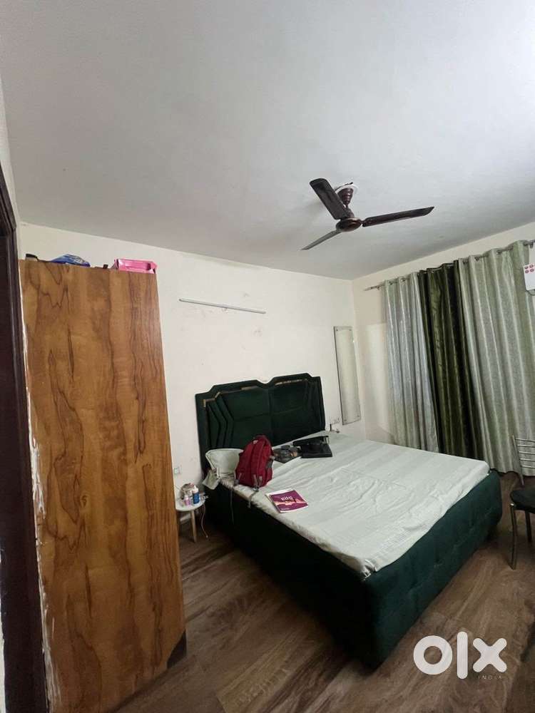 Private room for rent