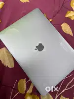 Macbook Pro 2019 8/256gb